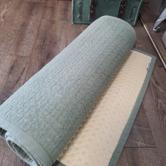 Bath & Body Brentwood Yoga Mat Poshmark